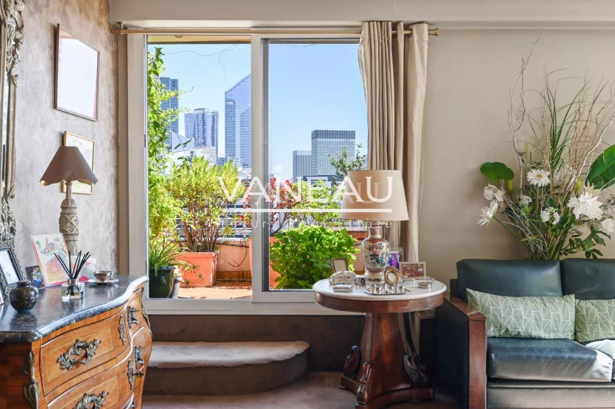 Dernier étage avec terrasse - Vue panoramique - Ile de Puteaux