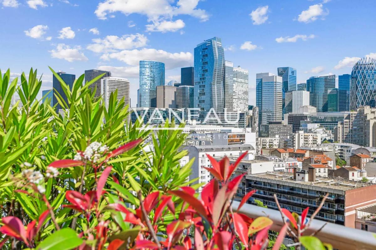 Dernier étage avec terrasse - Vue panoramique - Ile de Puteaux