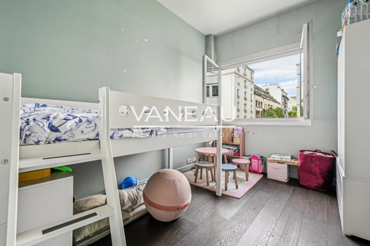 Levallois-Perret – proche Neuilly - Appartement familial