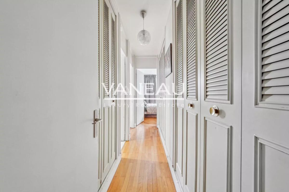 Boulogne Nord Parchamp Albert Khan - Bel appartement avec loggia