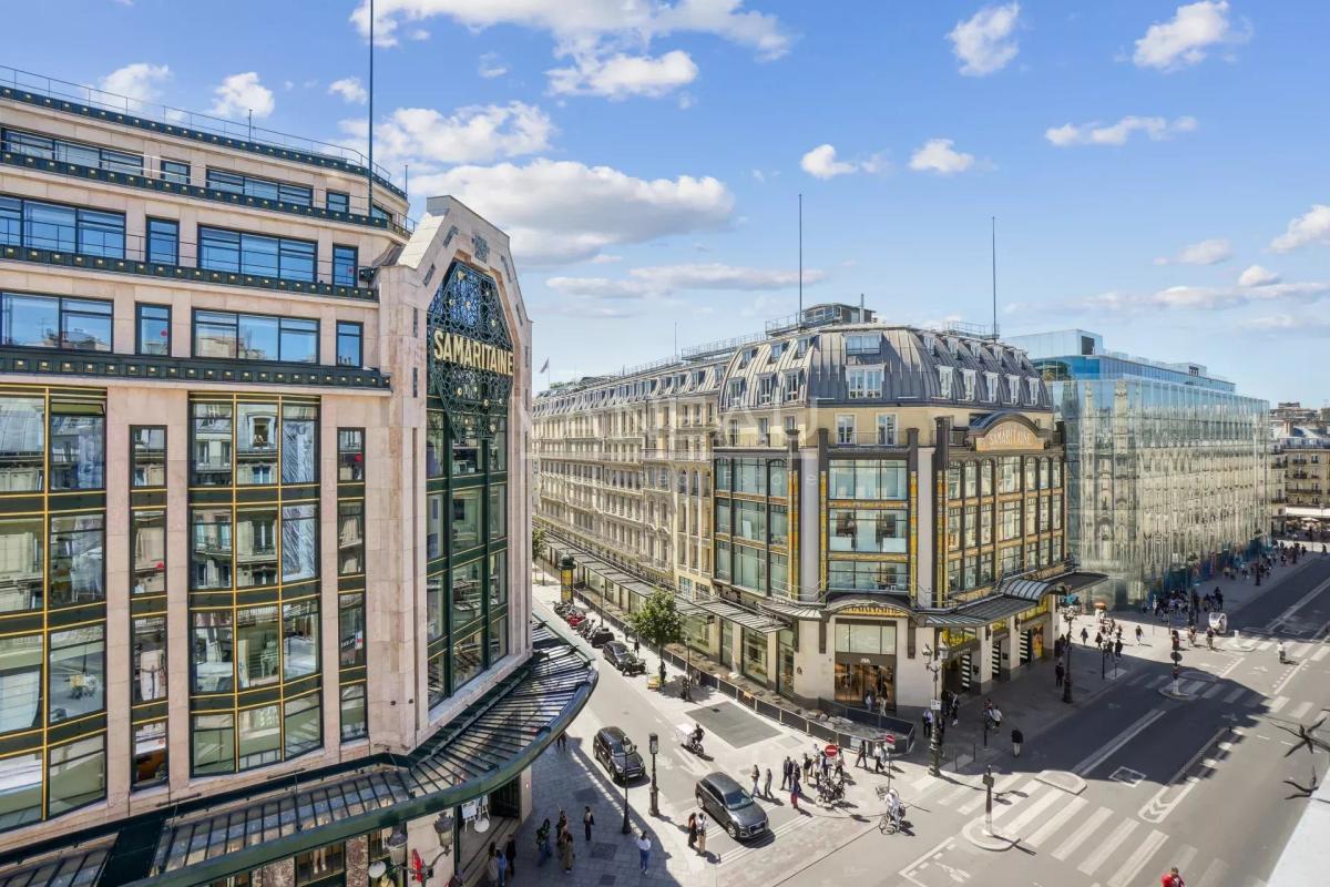 PARIS Ier - Trois Pièces - Vue dégagée