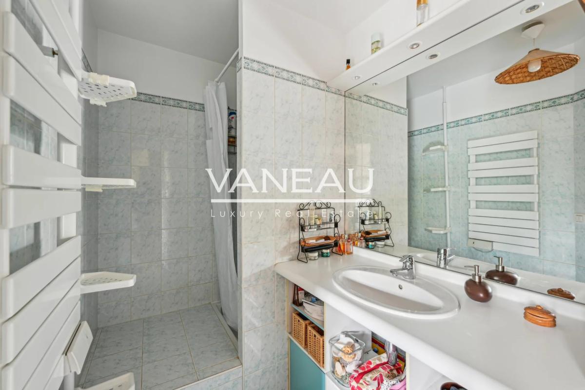 Exclusivité/Courbevoie / Becon / Appartement de 132,50 m²avec te