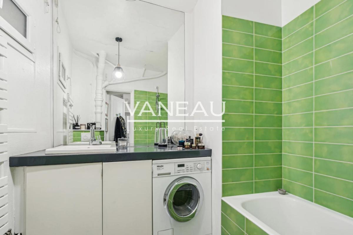 Neuilly - Mairie - Trois chambres