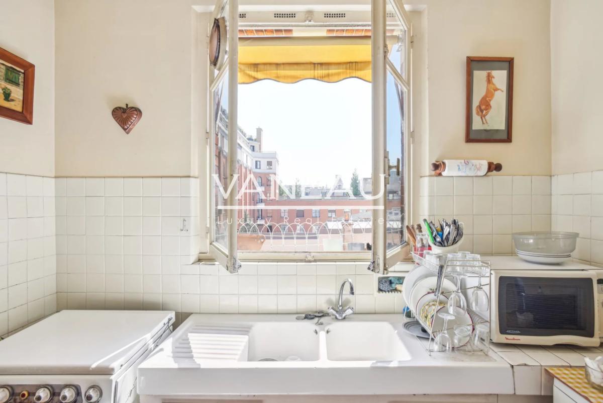 Paris VIIe - Superbe appartement familial proche du Bon Marché