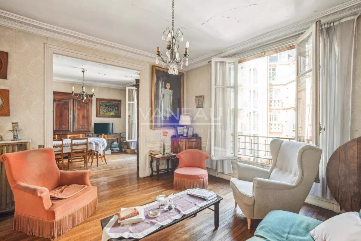 Paris VIIe - Superbe appartement familial proche du Bon Marché