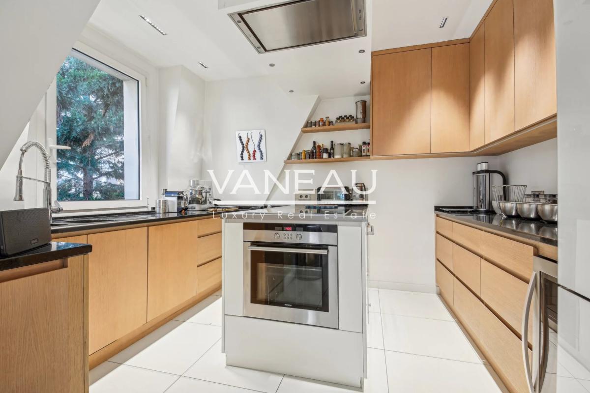 Courbevoie – Duplex d’exception avec terrasse