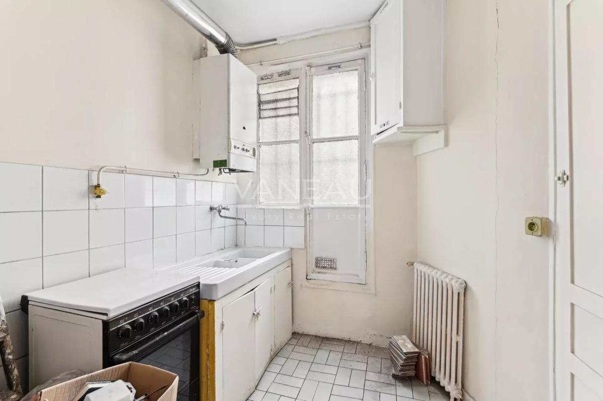 Paris Xe - Magenta / Saint-Quentin - charmant trois pièces pour 