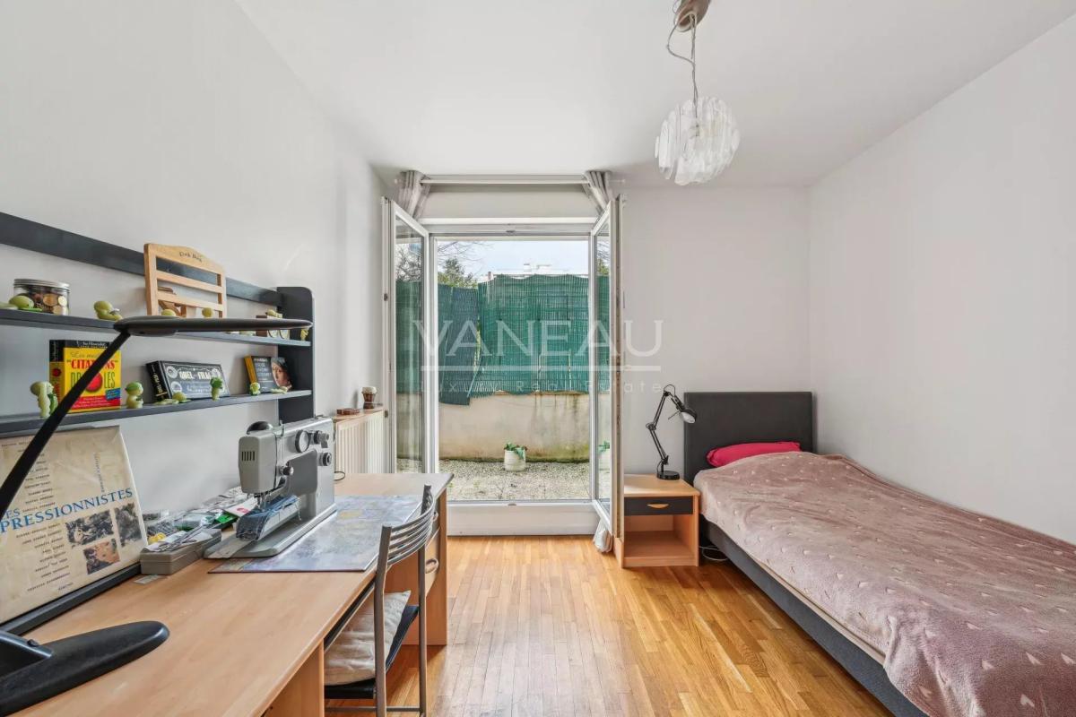 Exclusivité/Courbevoie / Becon / Appartement de 132,50 m²avec te