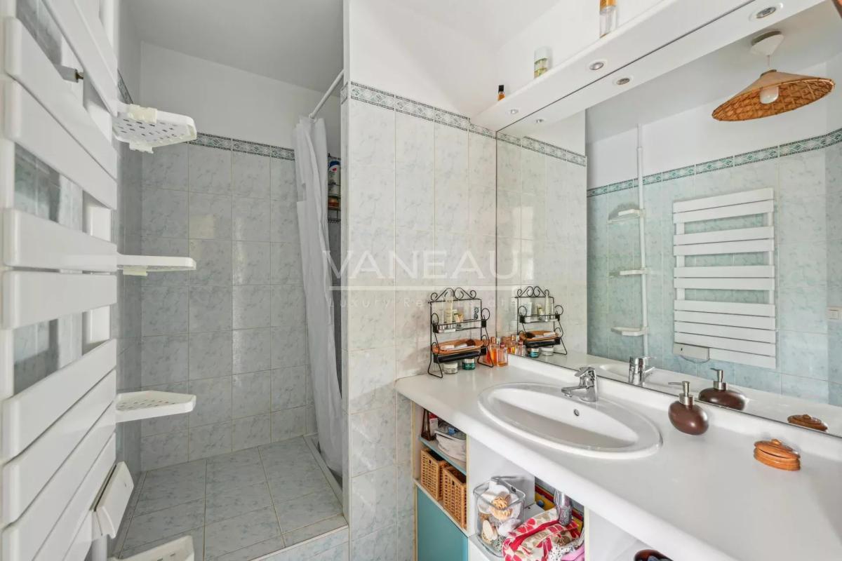 Exclusivité/Courbevoie / Becon / Appartement de 132,50 m²avec te
