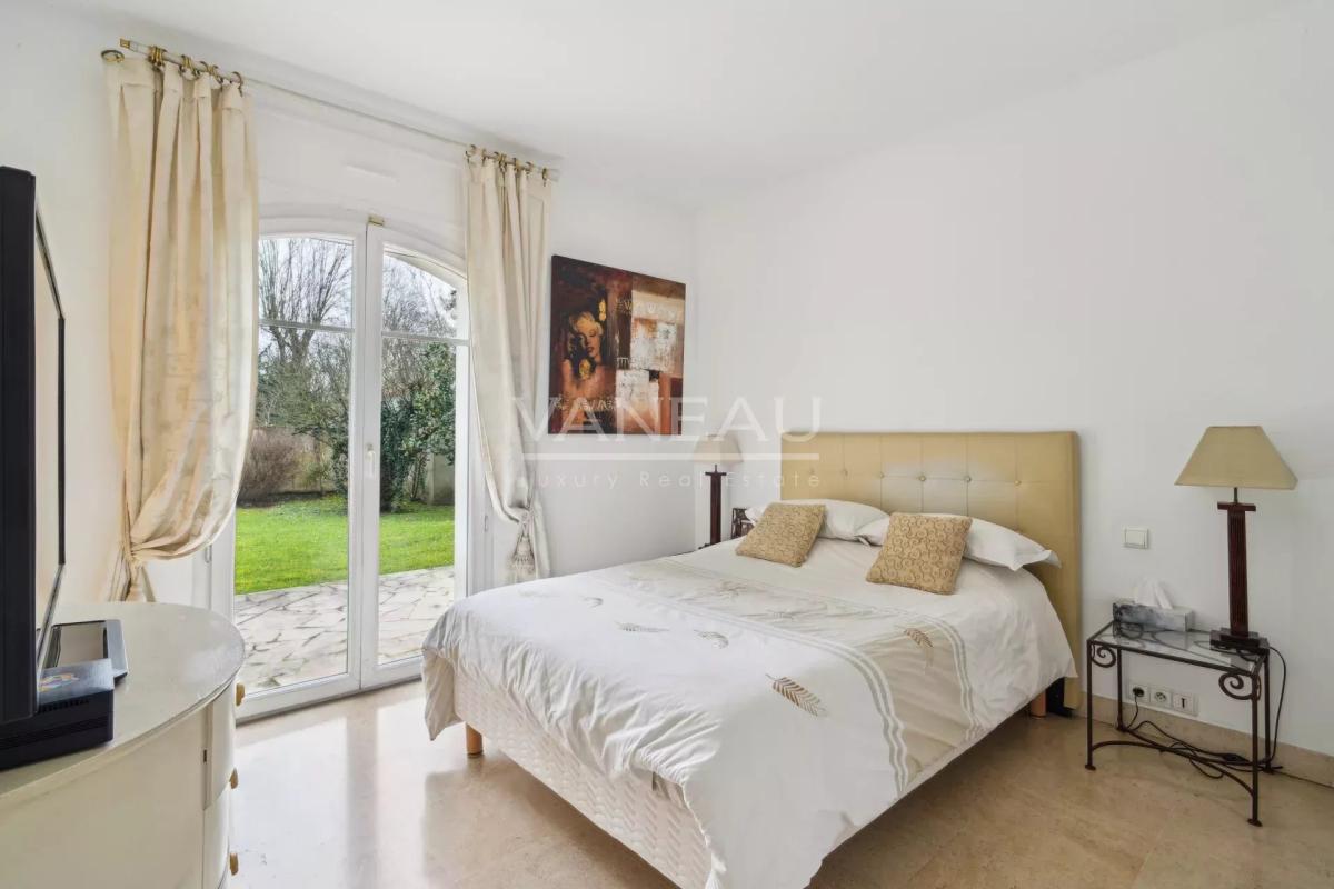 ENGHEINS LES BAINS- Maison Familiale