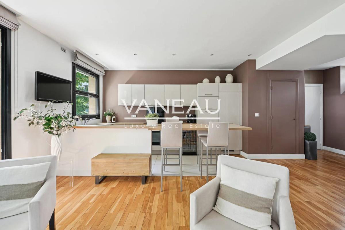 Paris XVIe - Flandrin - Henri Martin - Duplex 'comme une maison'