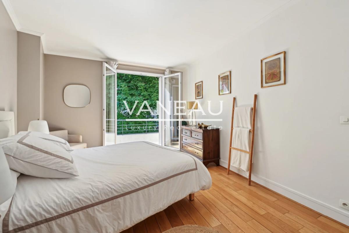 Paris XVIe - Flandrin - Henri Martin - Duplex 'comme une maison'