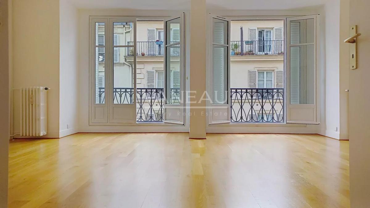 Paris VII - Rue Vaneau - Appartement familial
