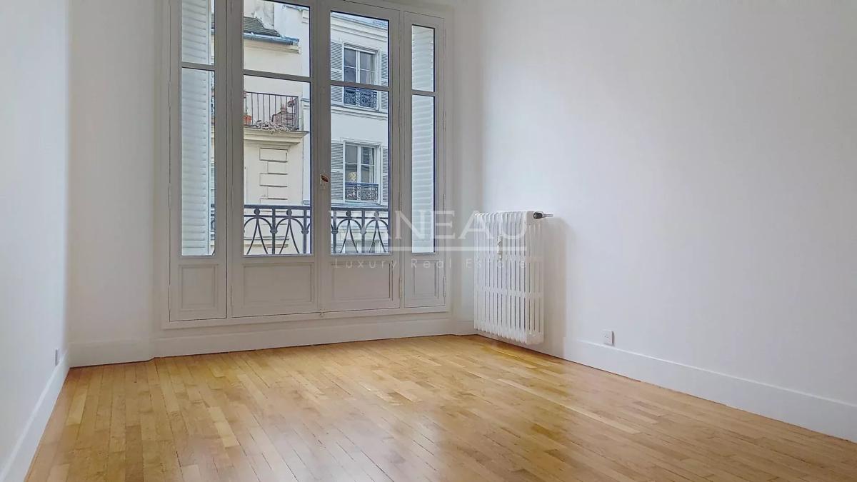 Paris VII - Rue Vaneau - Appartement familial