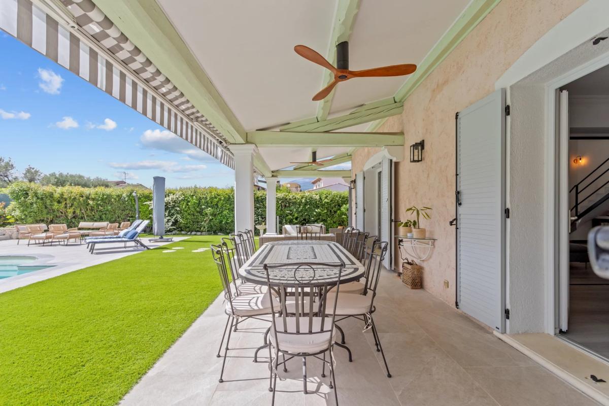 Proche Mougins, Magnifique villa rénovée à vendre
