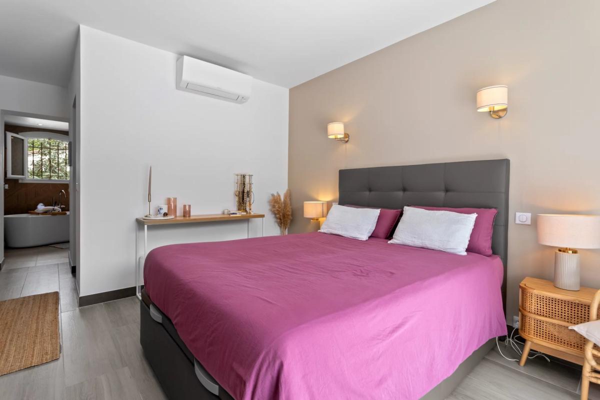 Proche Mougins, Magnifique villa rénovée à vendre