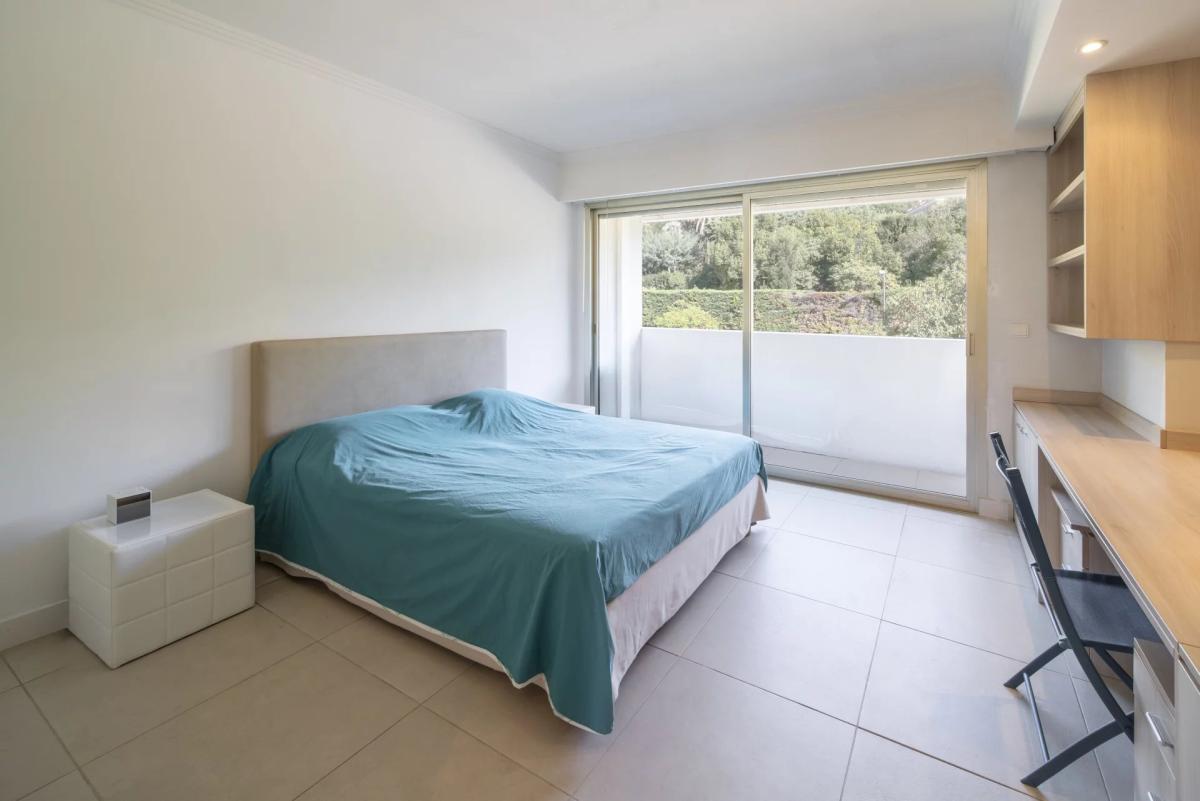 Appartement 4 pièces vue mer à vendre - Cannes Californie