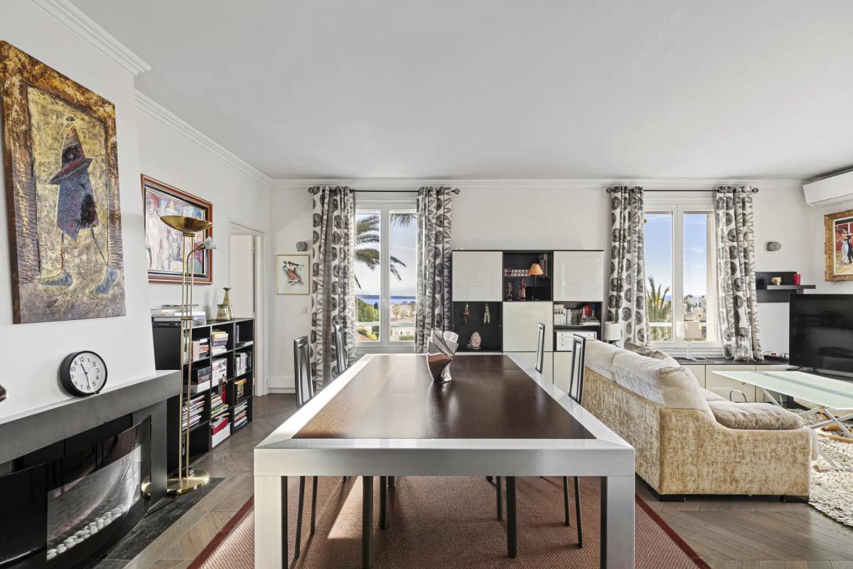Cannes Petit Juas - Appartement 4 pièces vue mer à vendre