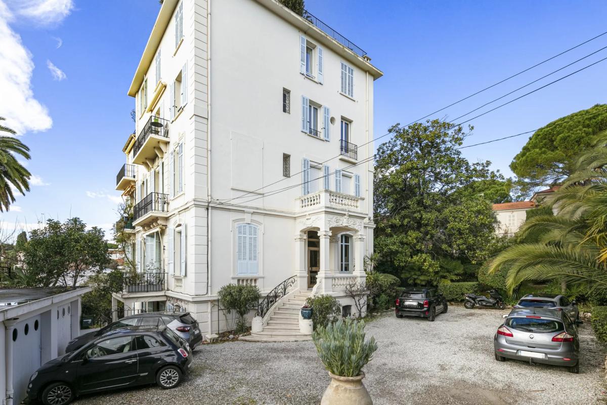 Cannes Petit Juas - Appartement 4 pièces vue mer à vendre