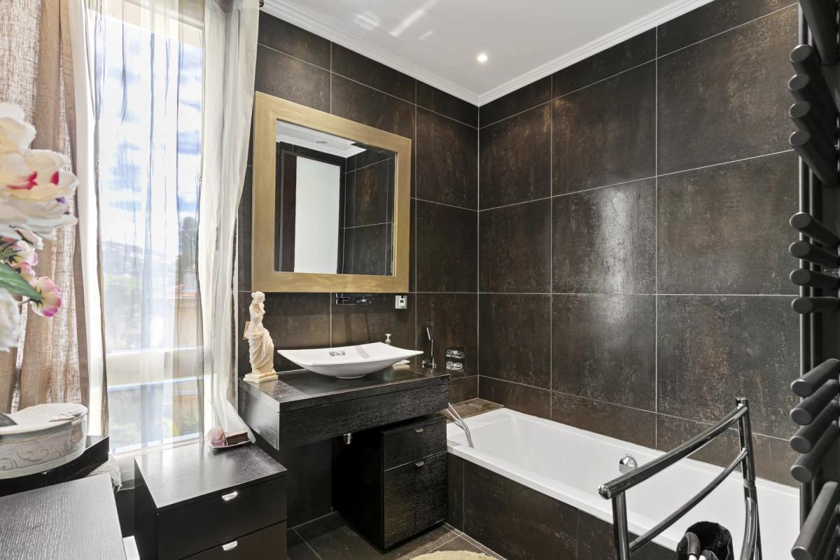 Cannes Petit Juas - Appartement 4 pièces vue mer à vendre