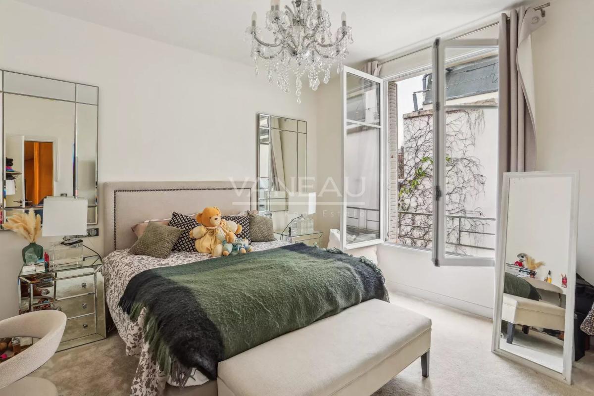 Neuilly-sur-Seine - Perronet - Hôtel Particulier -8 - pièces-Ter
