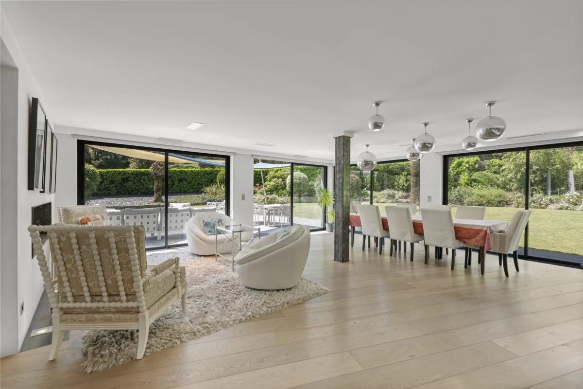 Mougins, magnifique villa dans un domaine prestigieux à vendre