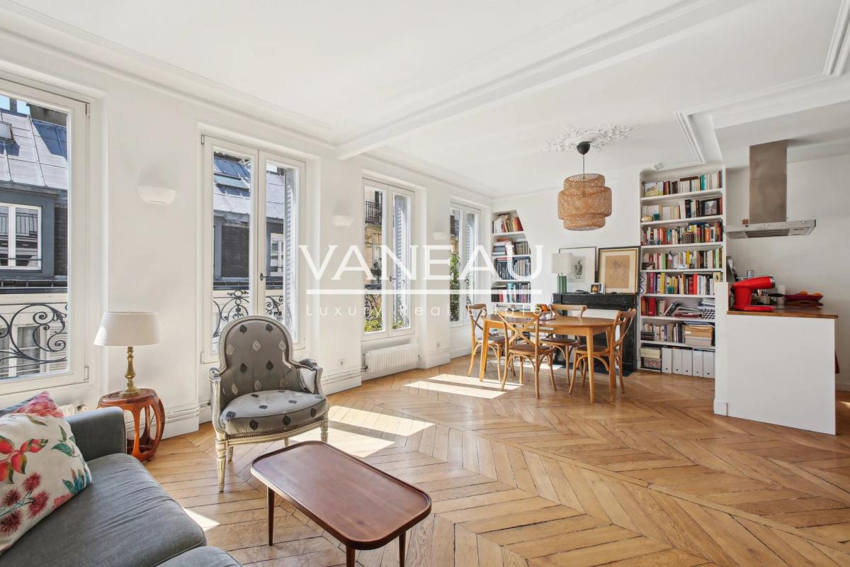 Exclusivité - Paris 6 - Luxembourg/Vavin - Trois pièces traversa