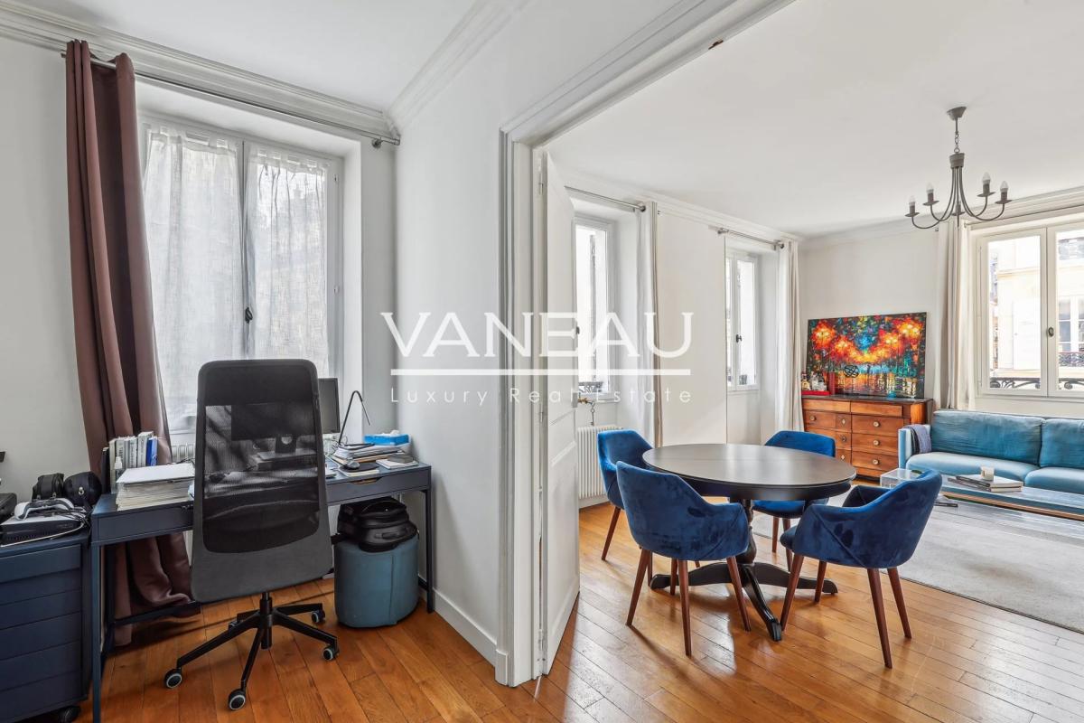 paris VIIe - vaneau/babylone - deux chambres