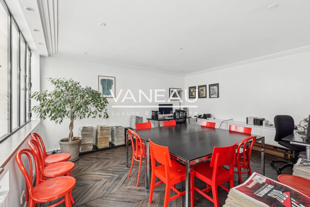 PARIS XVI - Ranelagh La Muette - Maison Loft de 5 pièces avec te