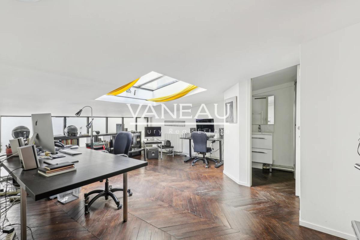 PARIS XVI - Ranelagh La Muette - Maison Loft de 5 pièces avec te