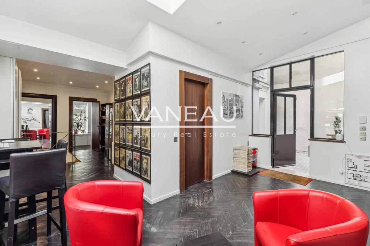 PARIS XVI - Ranelagh La Muette - Maison Loft de 5 pièces avec te