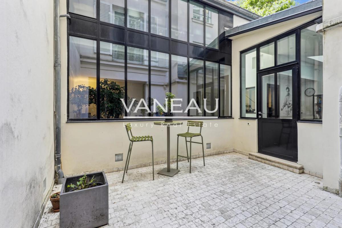 PARIS XVI - Ranelagh La Muette - Maison Loft de 5 pièces avec te