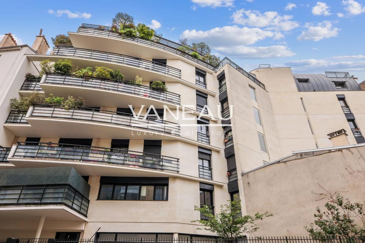 Exclusivité, grand studio 34.27 m²