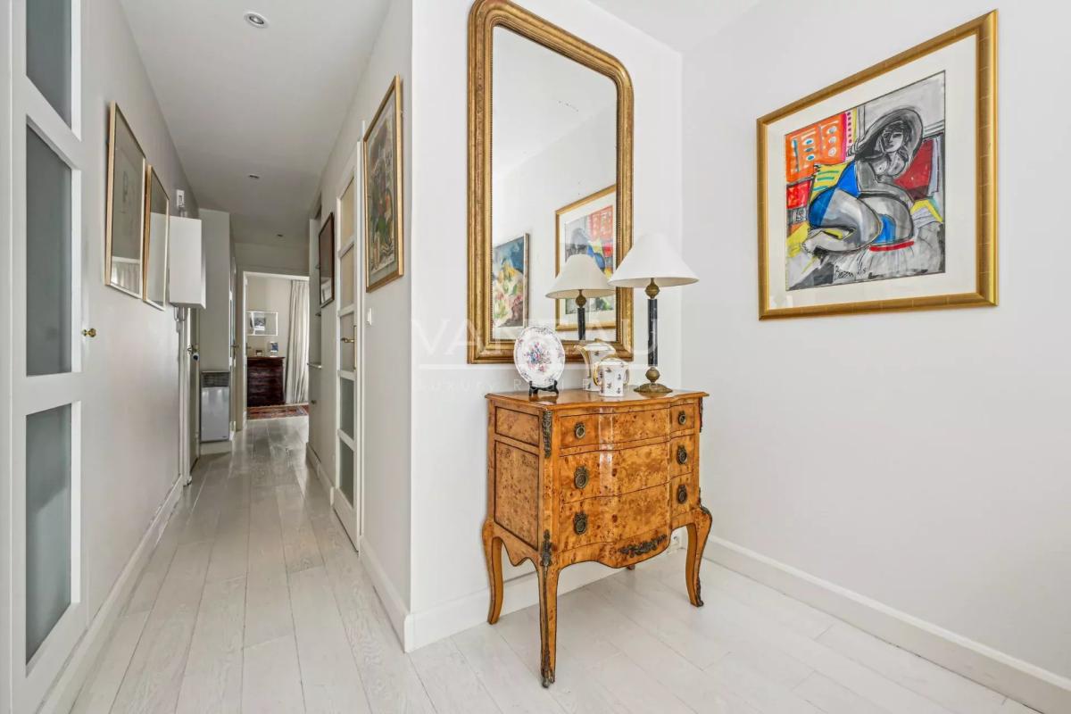 Avenue de Saxe - Appartement de luxe en excellent état
