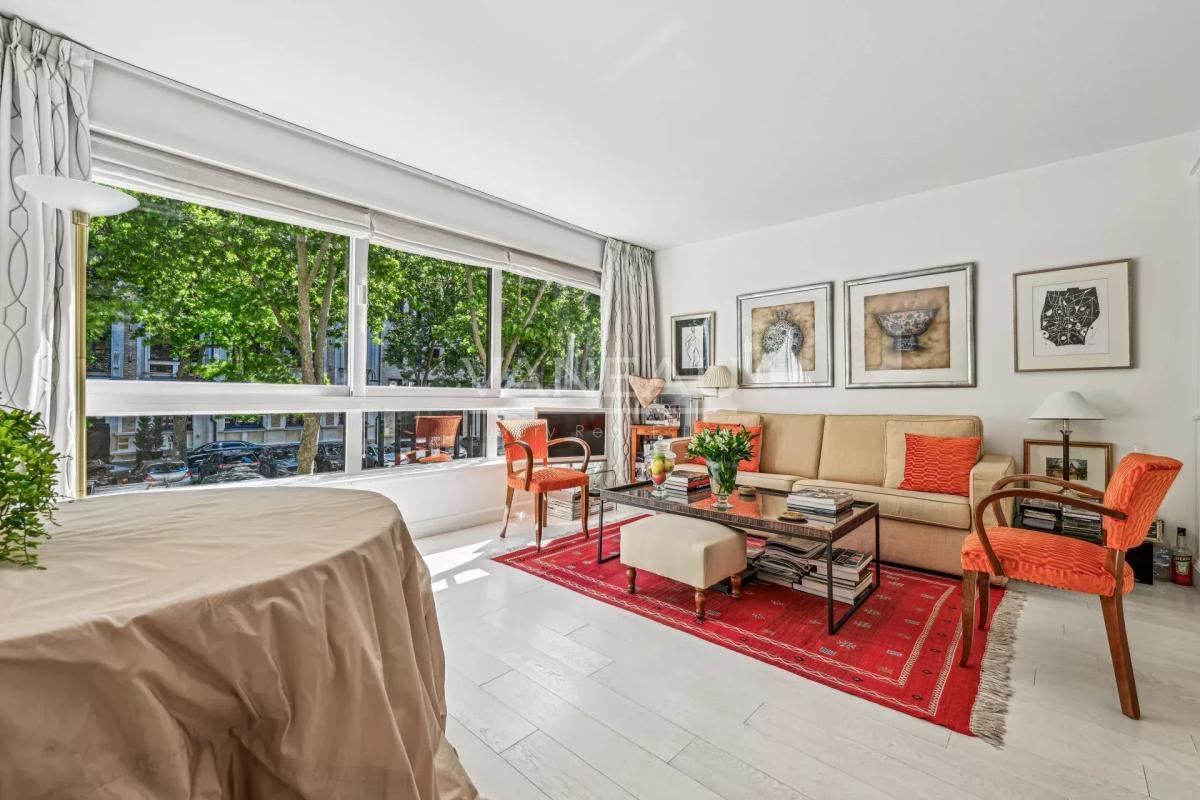 Avenue de Saxe - Appartement de luxe en excellent état