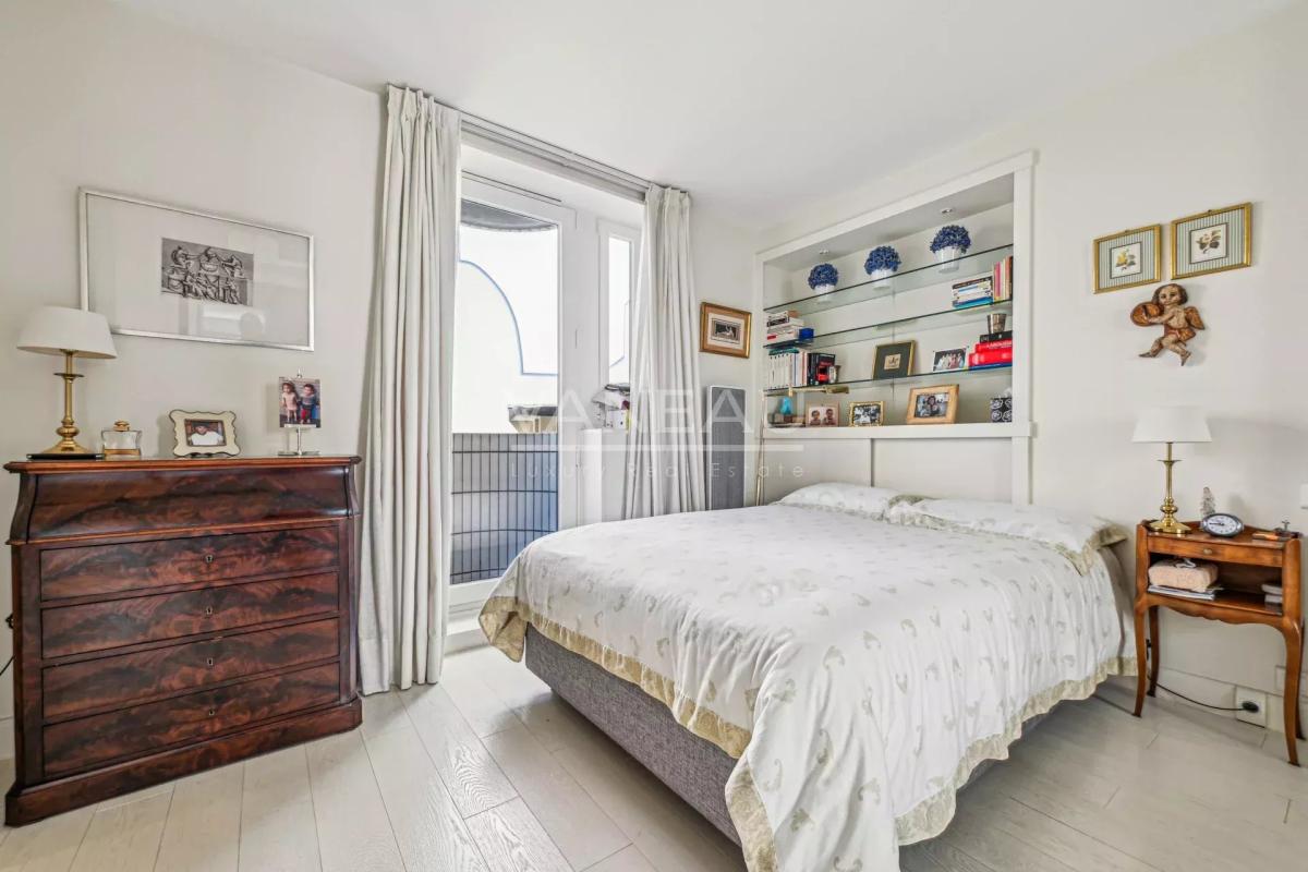 Avenue de Saxe - Appartement de luxe en excellent état