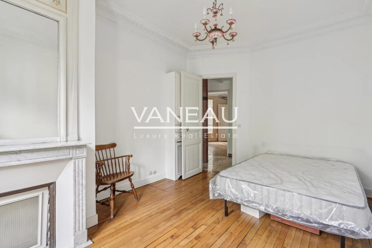 Paris 20e - Gambetta - Familial - Charme de l'ancien