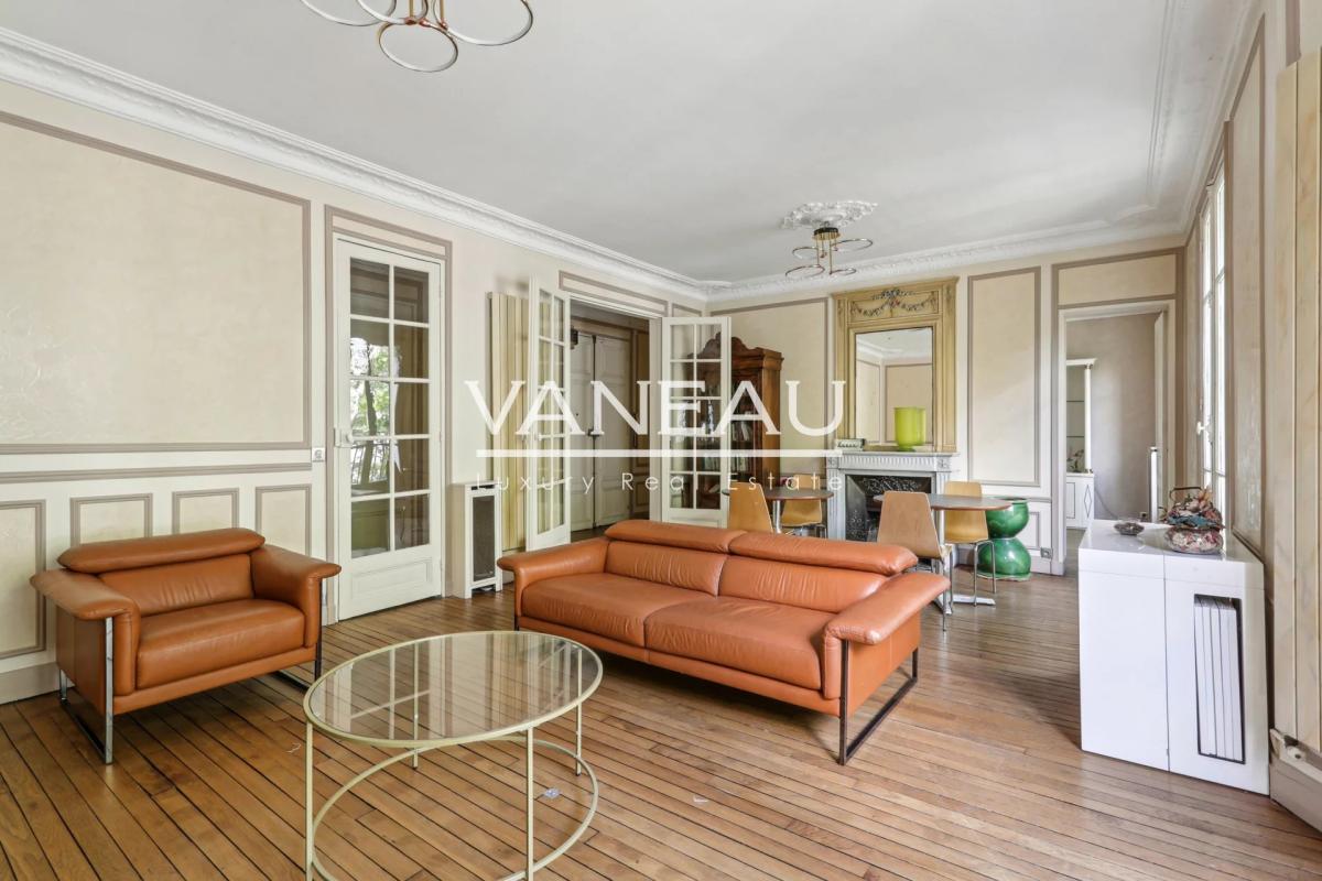 Paris 20e - Gambetta - Familial - Charme de l'ancien