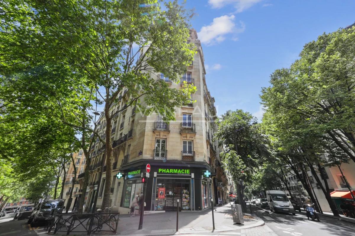 Paris 20e - Gambetta - Familial - Charme de l'ancien