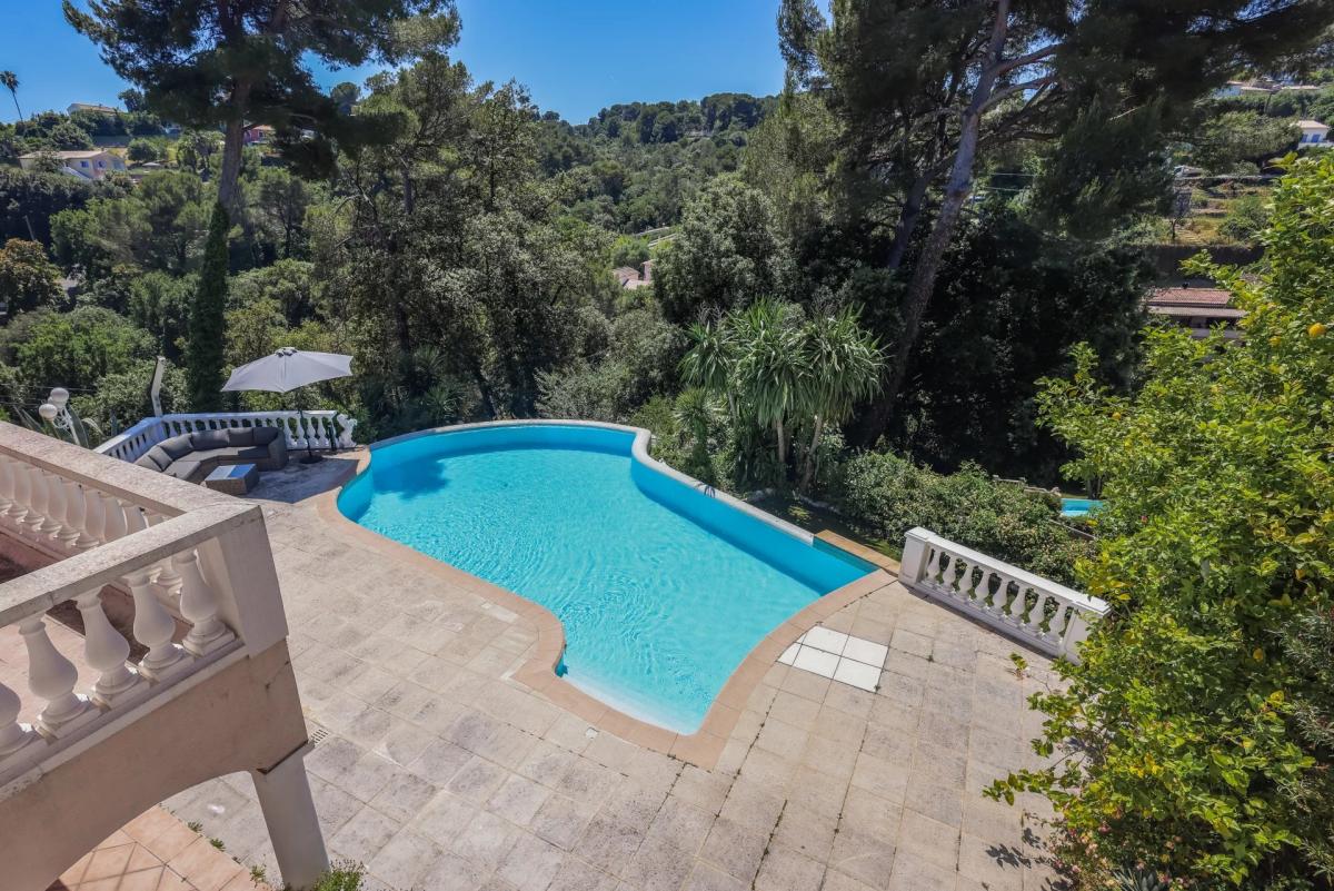 Antibes -  Superbe villa provençale avec belle vue  mer panorami