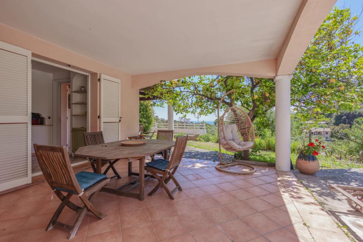 Antibes -  Superbe villa provençale avec belle vue  mer panorami
