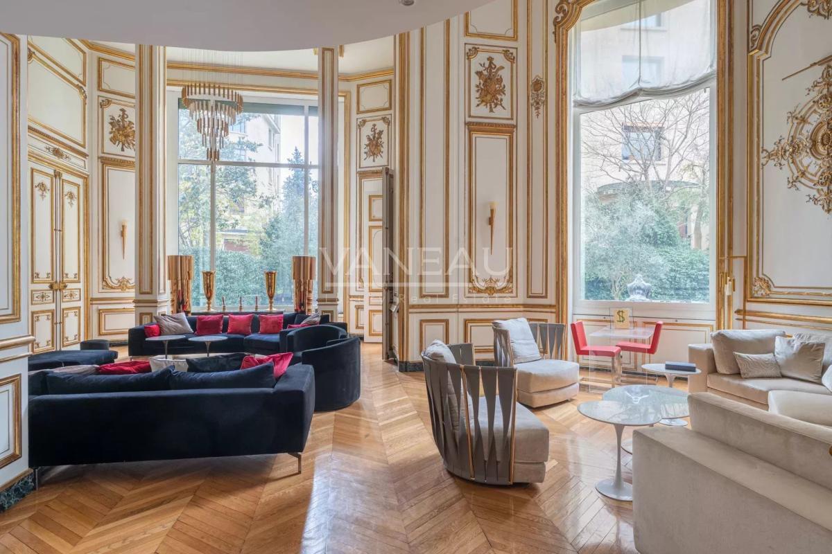 Paris XVIe - OCDE - Spectaculaire appartement de réception allia
