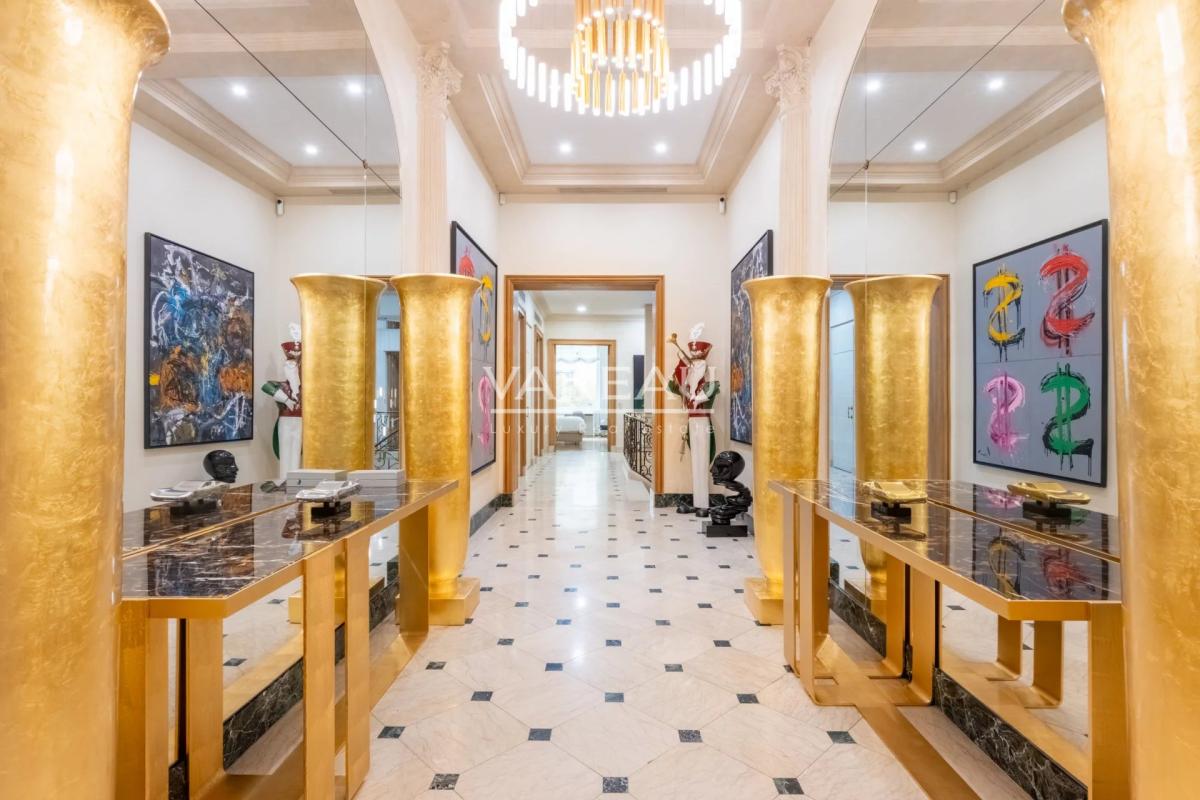 Paris XVIe - OCDE - Superbe duplex familial et de réception avec