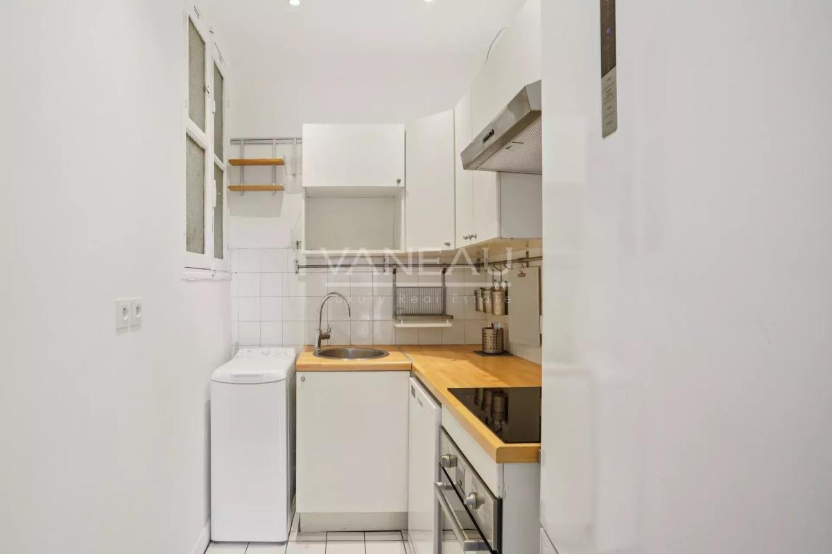 Paris XVIe Auteuil Montmorency - 2 chambres - vue dégagée