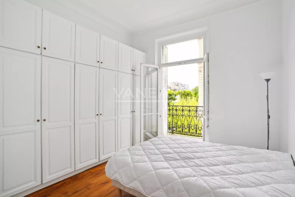 Paris XVIe Auteuil Montmorency - 2 chambres - vue dégagée