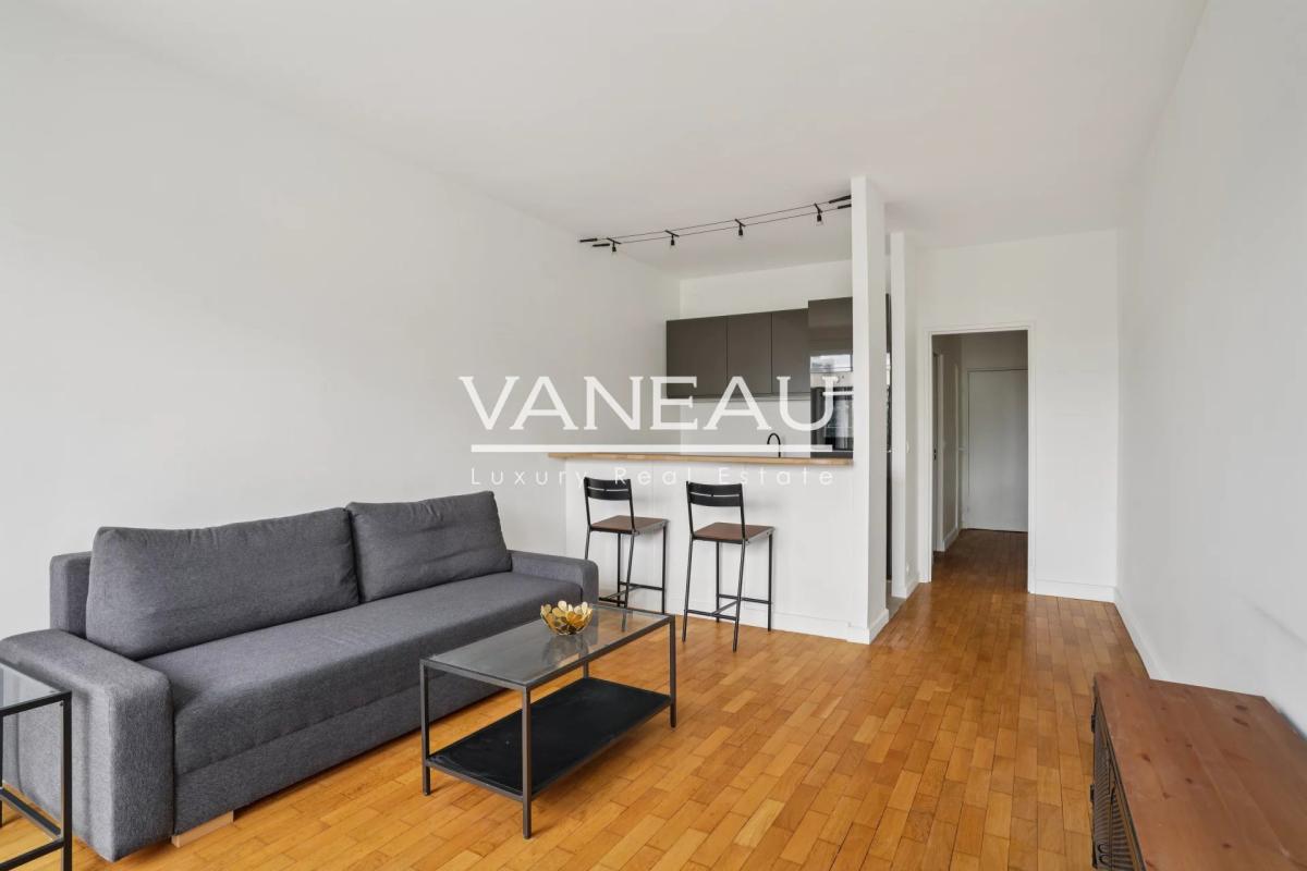 Charmant studio - Balcon - Plein ciel