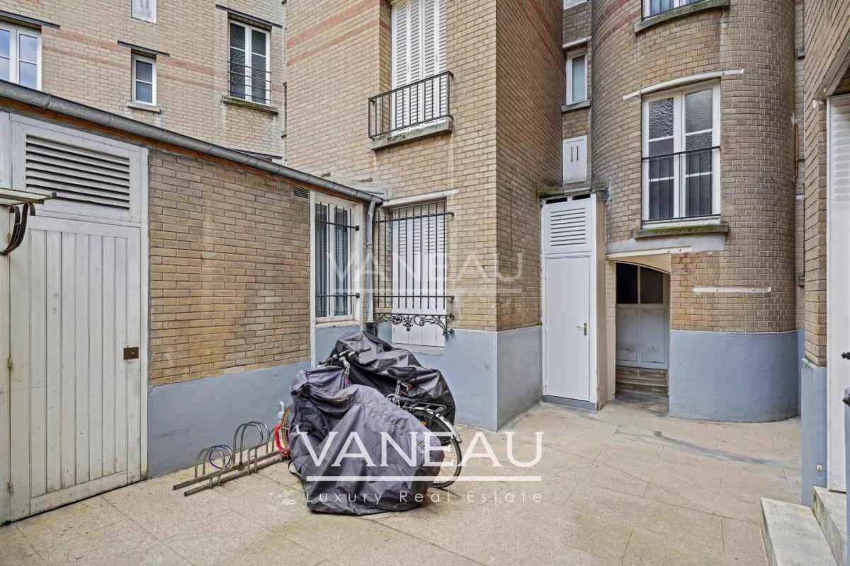 Bel ancien 2 pièces idéal investisseur