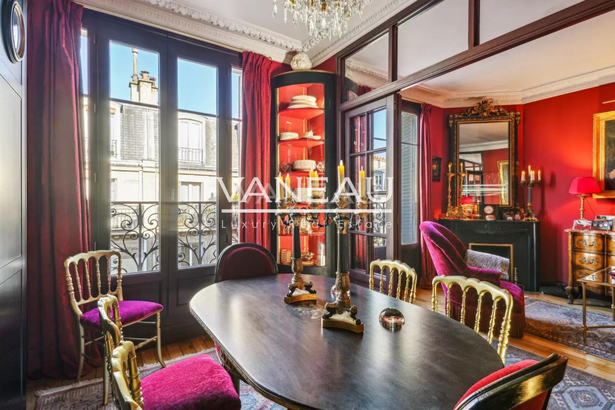 Paris 18e - Lamarck - Appartement de charme - Lumière