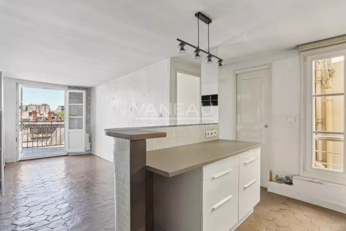 Exclusivité - Paris 6e - Monnaie - Deux pièces avec terrasse