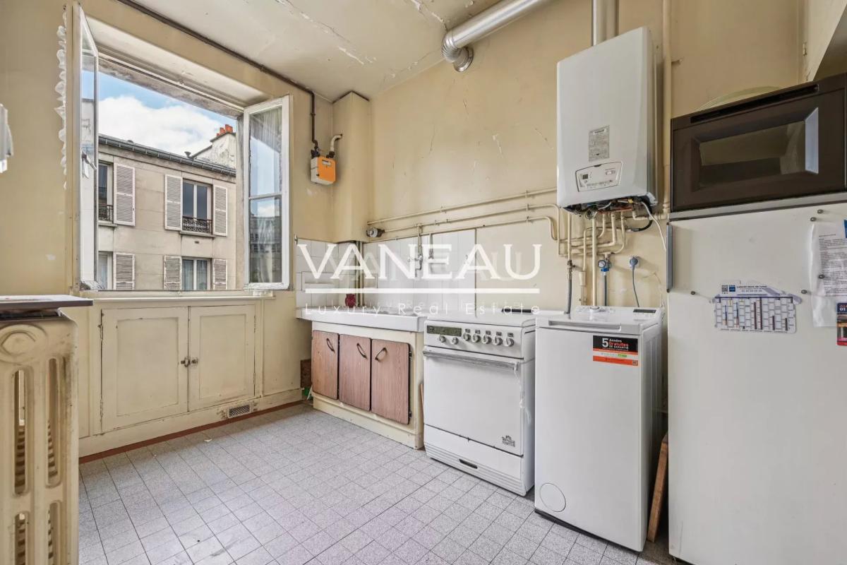 Neuilly - Mairie - Appartement 4 pièces - Charme de l'ancien